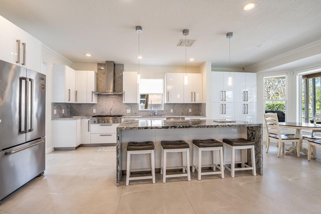 13815 NW 11th Street, Pembroke Pines, FL 33028