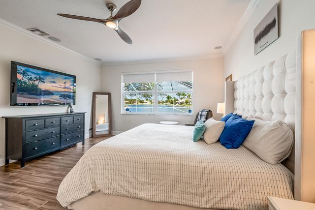 13815 NW 11th Street, Pembroke Pines, FL 33028