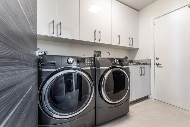 13815 NW 11th Street, Pembroke Pines, FL 33028