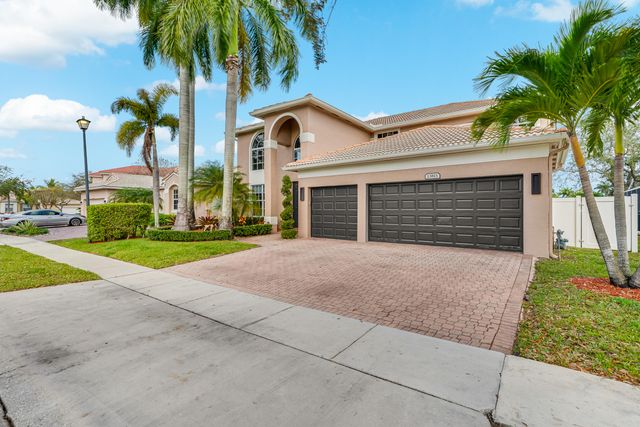 13815 NW 11th Street, Pembroke Pines, FL 33028