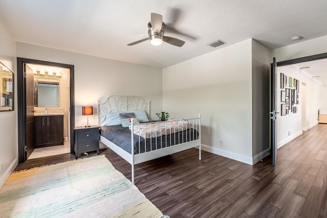 13815 NW 11th Street, Pembroke Pines, FL 33028