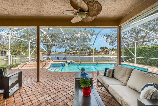 13815 NW 11th Street, Pembroke Pines, FL 33028