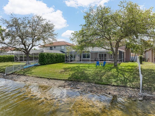 13815 NW 11th Street, Pembroke Pines, FL 33028