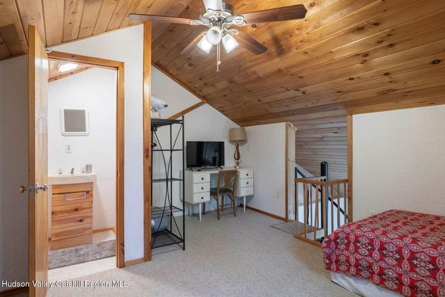 93 Maplewood Road, Windham, NY 12496