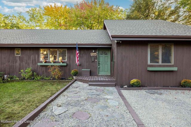 93 Maplewood Road, Windham, NY 12496