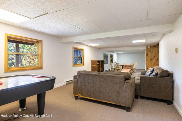 93 Maplewood Road, Windham, NY 12496