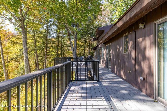 93 Maplewood Road, Windham, NY 12496