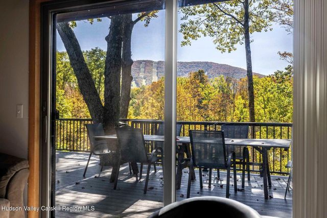 93 Maplewood Road, Windham, NY 12496