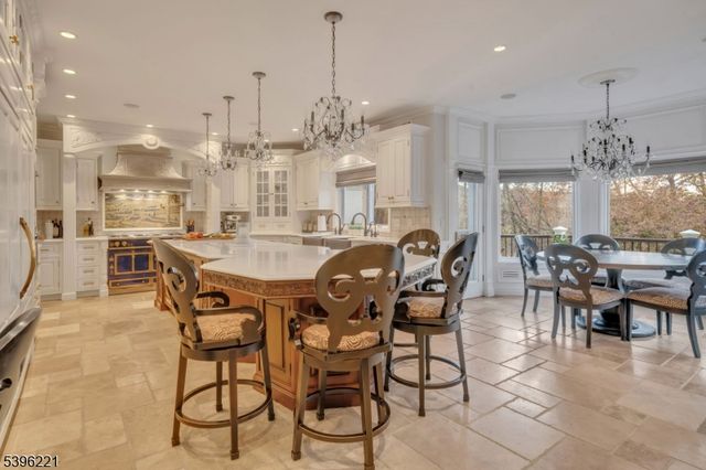 90 Chelsea, Watchung Boro, NJ 07069