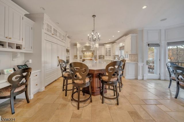 90 Chelsea, Watchung Boro, NJ 07069