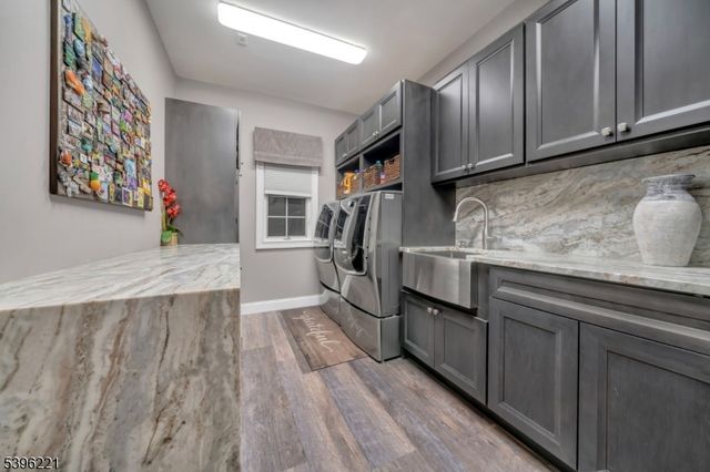 90 Chelsea, Watchung Boro, NJ 07069