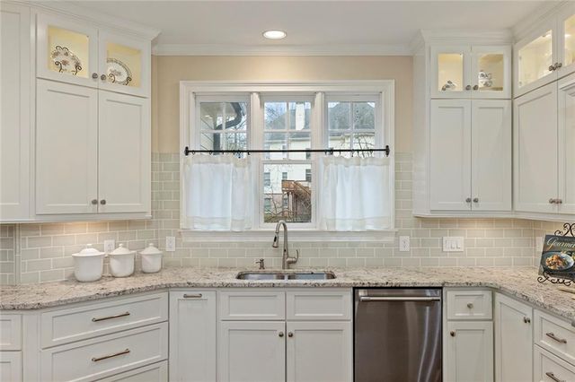 120 Old Chartwell Drive, Alpharetta, GA 30022