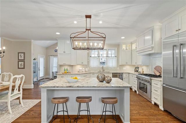 120 Old Chartwell Drive, Alpharetta, GA 30022