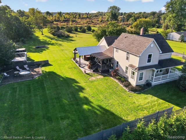 6347 Oak Grove Road, Howell, MI 48855