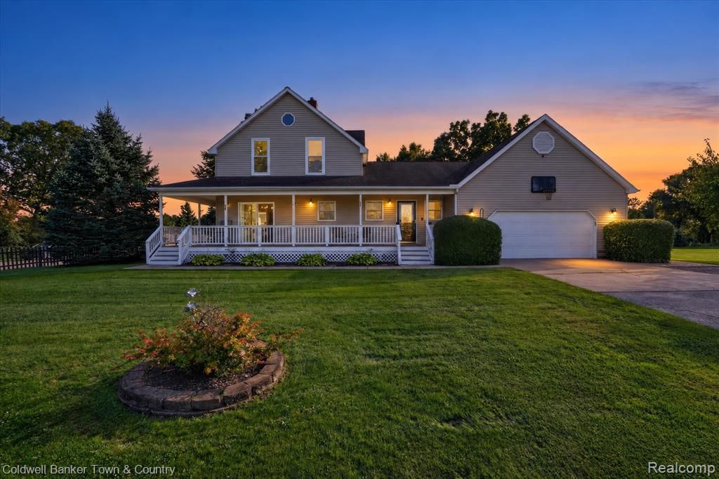 6347 Oak Grove Road, Howell, MI 48855