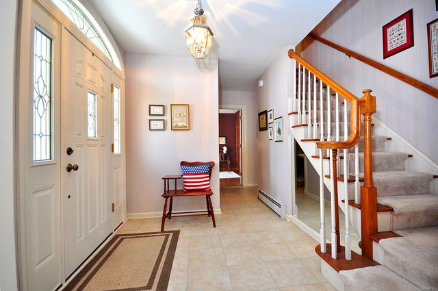 110 Silver Beech Road, Southbury, CT 06488