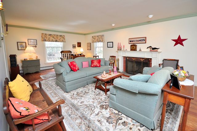 110 Silver Beech Road, Southbury, CT 06488