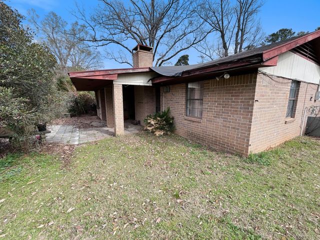 456 Irving Bluff Road, Shreveport, LA 71107