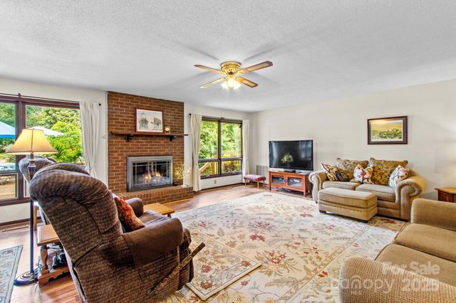 202 Cedarwood Drive, Salisbury, NC 28147