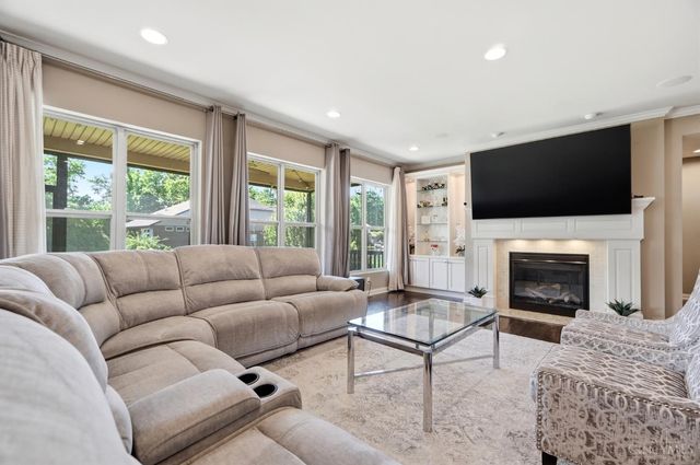 1671 Indian Grass Drive, Turtle Creek Twp, OH 45036