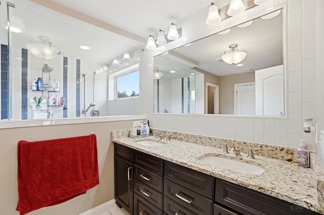 1671 Indian Grass Drive, Turtle Creek Twp, OH 45036