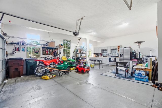 1671 Indian Grass Drive, Turtle Creek Twp, OH 45036