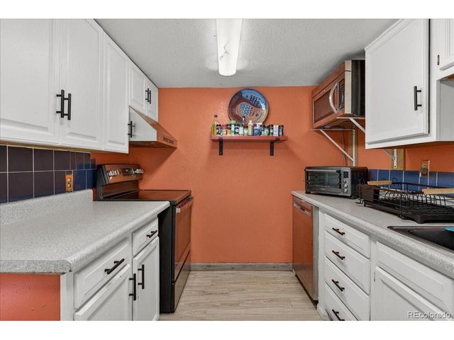 6151 E 66th Pl, Commerce City, CO 80022