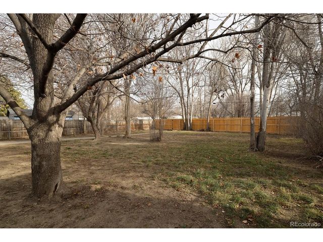 1618 Kimbark St, Longmont, CO 80501