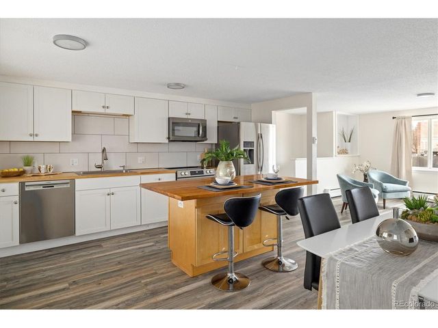 1618 Kimbark St, Longmont, CO 80501