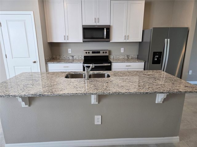148 WHITELAND BEND, Nokomis, FL 34275