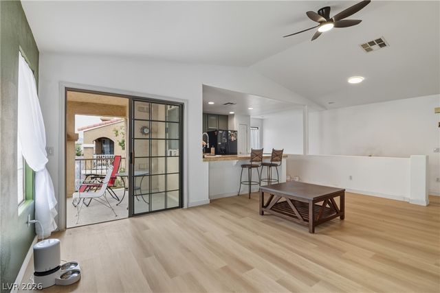 7295 Diamond Canyon Lane 202, Las Vegas, NV 89149