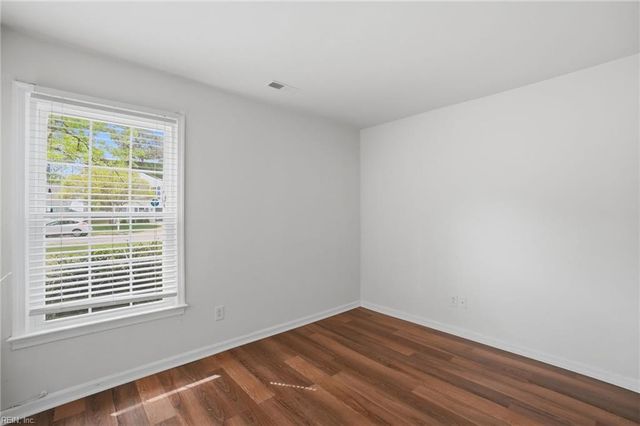 1131 Mill Lake QTR, Chesapeake, VA 23320