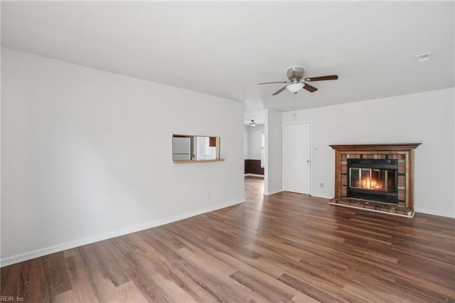 1131 Mill Lake QTR, Chesapeake, VA 23320