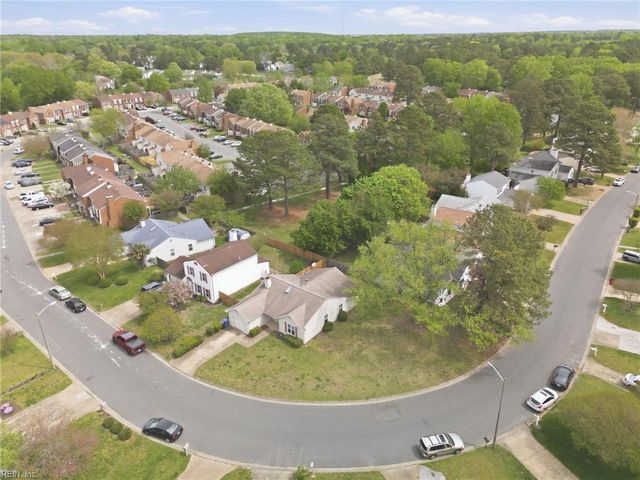 1131 Mill Lake QTR, Chesapeake, VA 23320