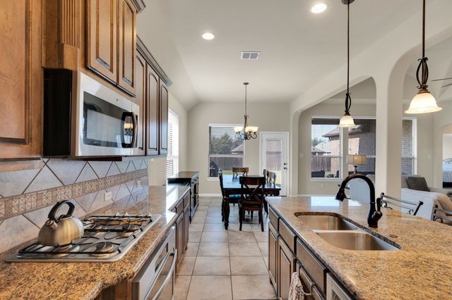 109 Thoroughbred Street, Waxahachie, TX 75165