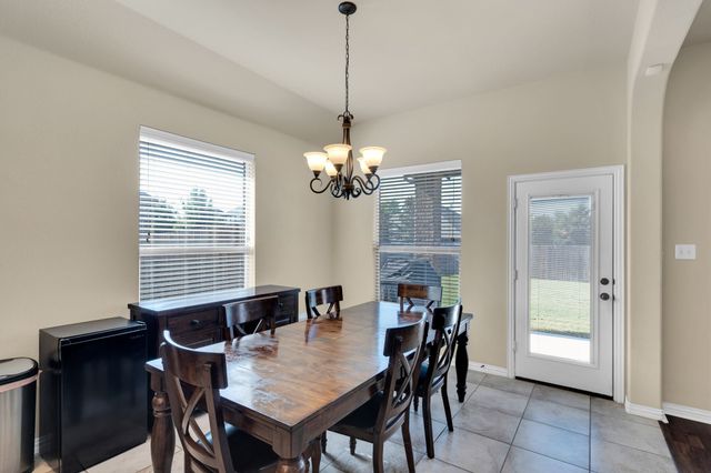 109 Thoroughbred Street, Waxahachie, TX 75165