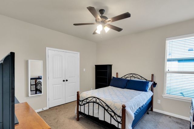 109 Thoroughbred Street, Waxahachie, TX 75165