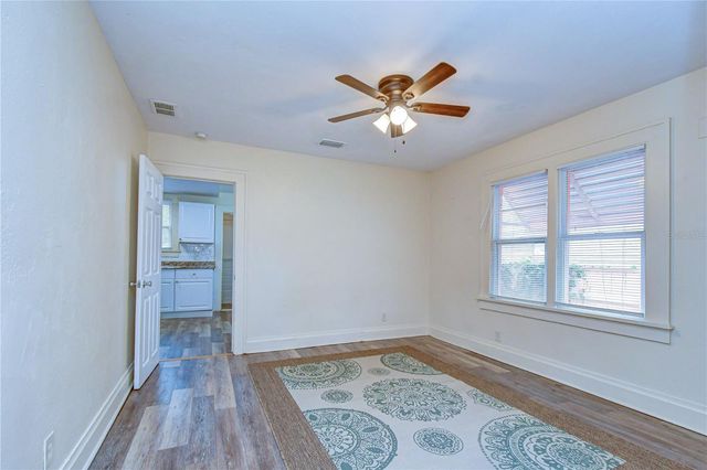 5509 15TH AVENUE S, Gulfport, FL 33707