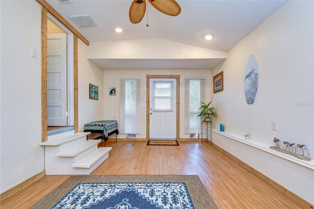 5509 15TH AVENUE S, Gulfport, FL 33707
