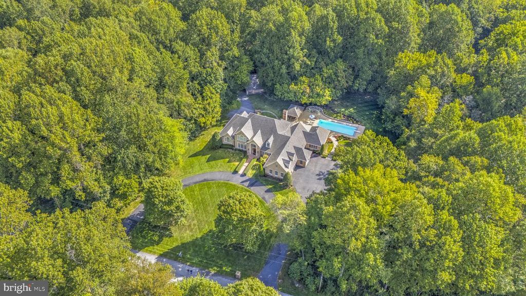 Image 1 of property listing at 12651 VIGILANT CT, Dunkirk, MD 20754