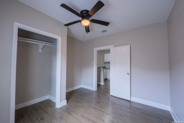 1731 HAYS ST, San Antonio, TX 78202