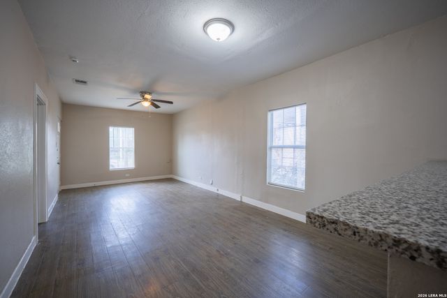 1731 HAYS ST, San Antonio, TX 78202