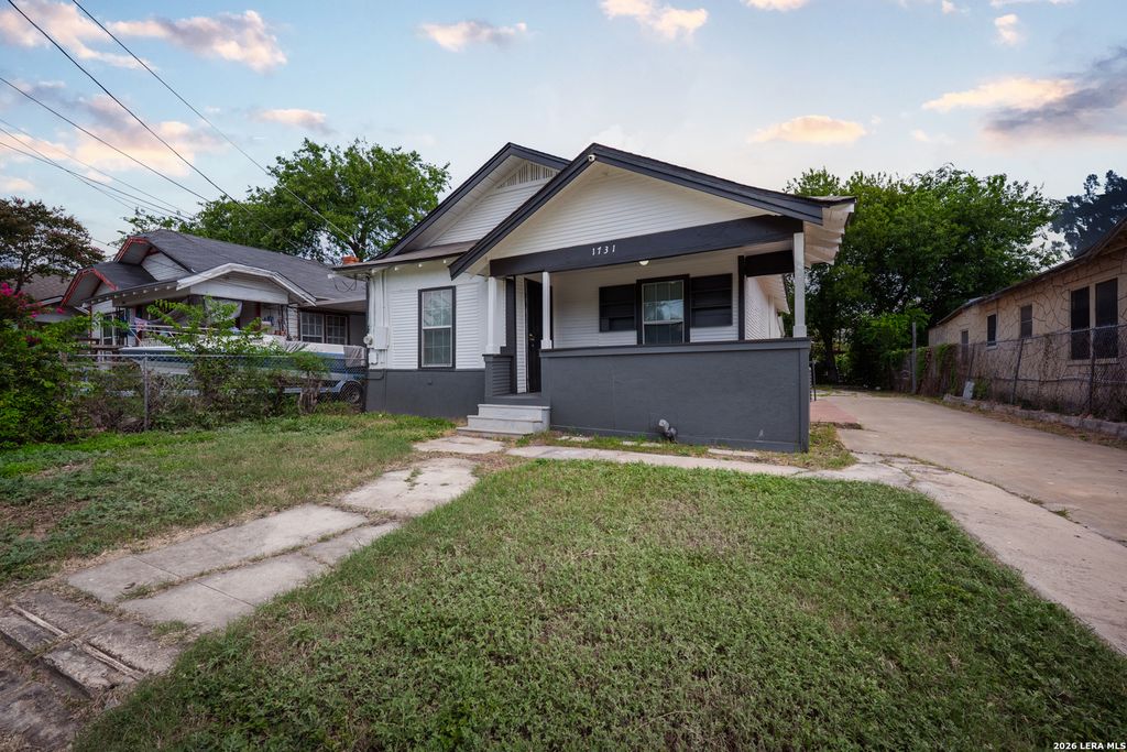 1731 HAYS ST, San Antonio, TX 78202