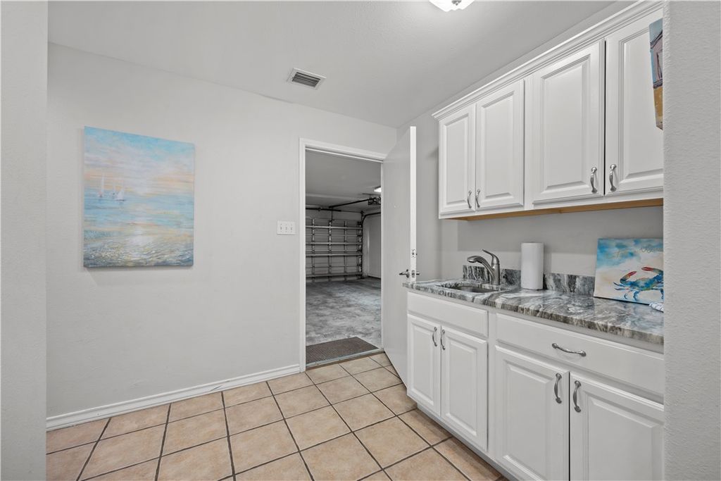 649 Anchor Dr, Port Aransas, TX 78373 — photo 5