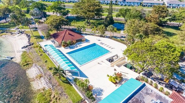 110 Lake Emerald Drive 403, Oakland Park, FL 33309