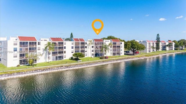 110 Lake Emerald Drive 403, Oakland Park, FL 33309