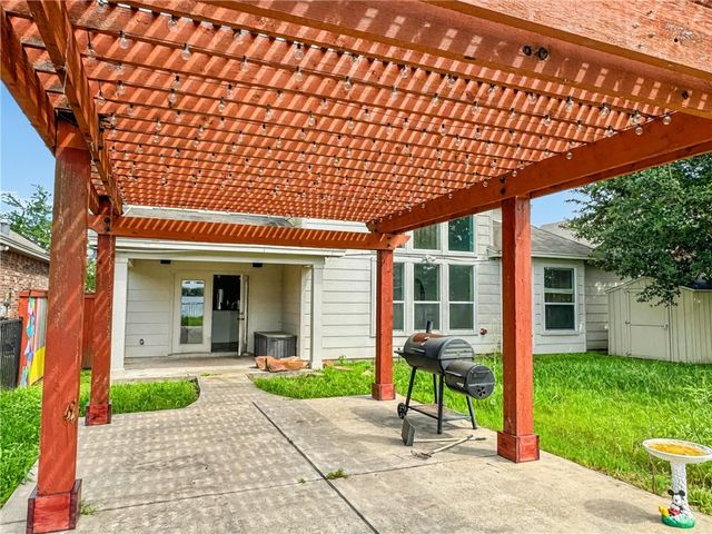 7609 Freds Folly Dr, Corpus Christi, TX 78414