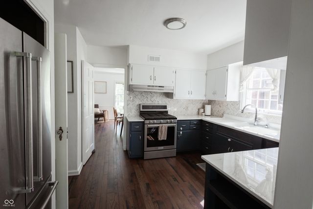 5916 E Pleasant Run Parkway North Drive, Indianapolis, IN 46219