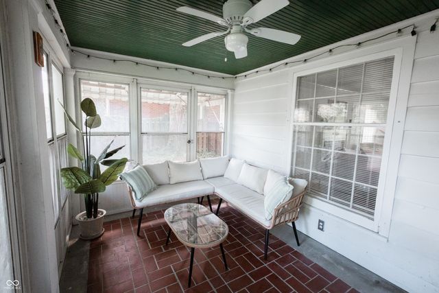 5916 E Pleasant Run Parkway North Drive, Indianapolis, IN 46219