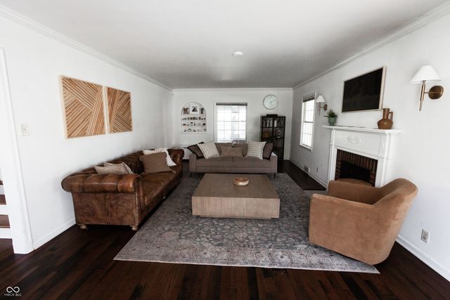 5916 E Pleasant Run Parkway North Drive, Indianapolis, IN 46219